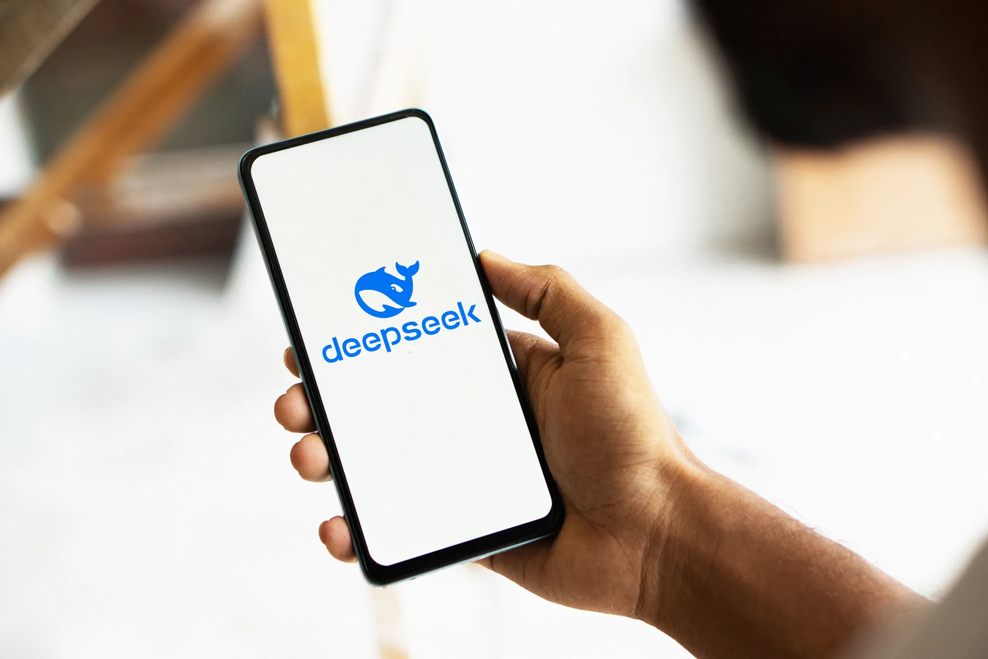«DeepSeek не подчиняется стандартам ИИ-безопасности, GDRP и HIPPA»